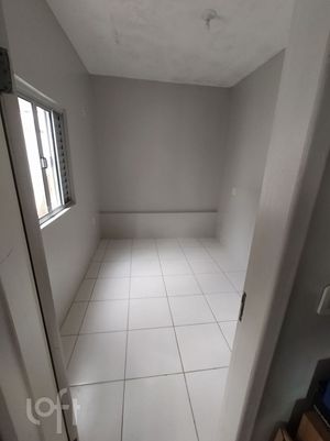 Image 3 - 885758