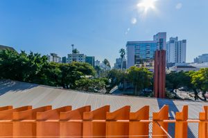 Image 14 - 885770