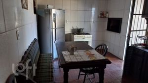 Image 37 - 885777