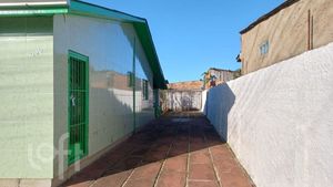 Image 3 - 885778