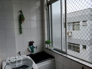 Image 13 - 885779