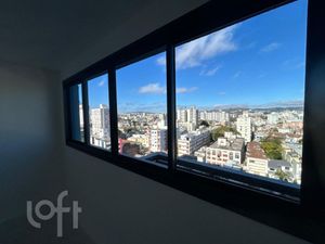 Image 9 - 885789