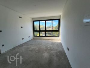 Image 1 - 885790
