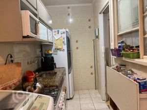 Image 9 - 885801