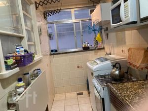 Image 8 - 885801