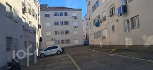 Image 31 - 885801