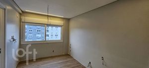 Image 2 - 885806