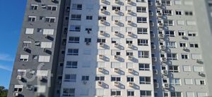 Image 9 - 885806