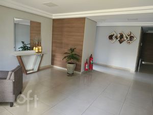 Image 16 - 885811