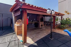 Image 30 - 885811