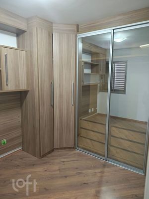 Image 9 - 885811