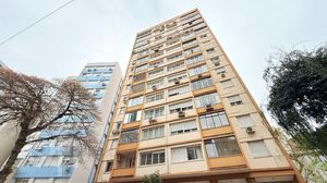 Image 55 - 885812