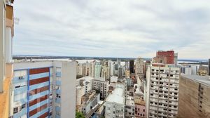 Image 37 - 885812