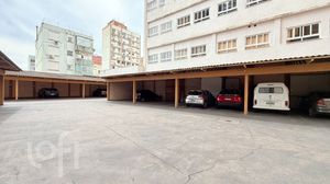 Image 44 - 885812