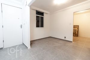 Image 3 - 885813