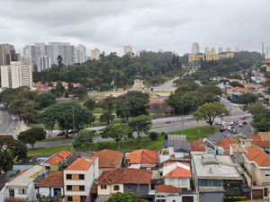 Image 14 - 885824