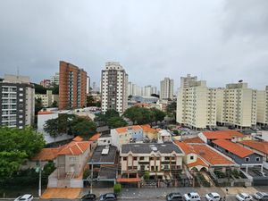 Image 29 - 885824