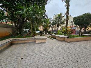 Image 48 - 885824