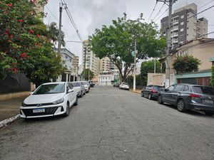 Image 43 - 885824