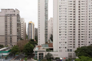 Image 20 - 885826