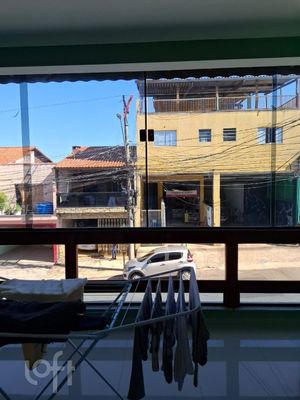 Image 10 - 885829