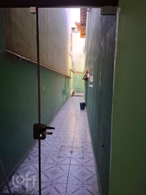Image 11 - 885829