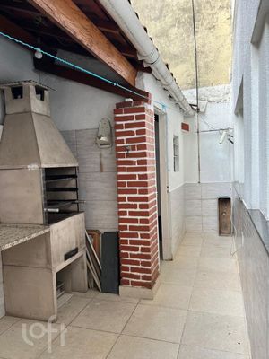 Image 10 - 885831
