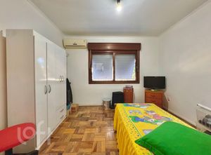 Image 11 - 885841