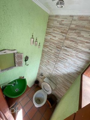 Image 14 - 885849