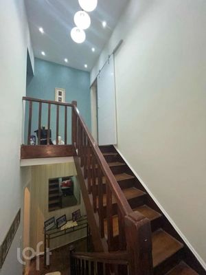 Image 6 - 885849