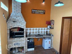 Image 15 - 885849