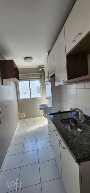 Image 21 - 885854