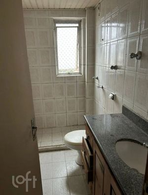 Image 19 - 885858