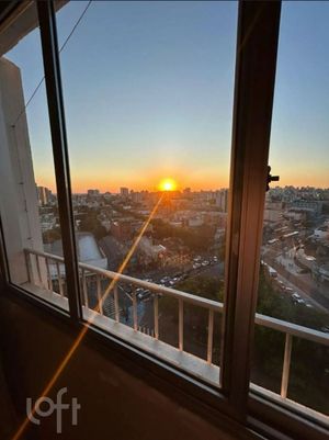 Image 9 - 885858