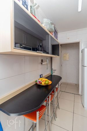 Image 22 - 885860
