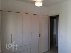 Image 8 - 885867
