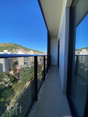 Image 18 - 885868