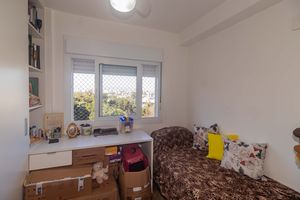 Image 10 - 885910