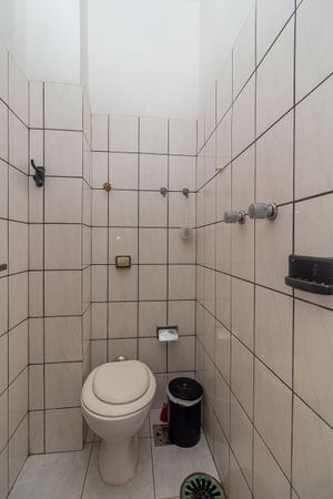 Image 38 - 885920