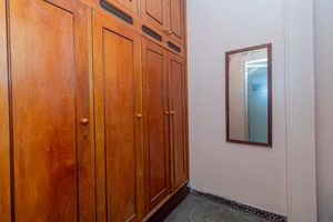 Image 41 - 885920