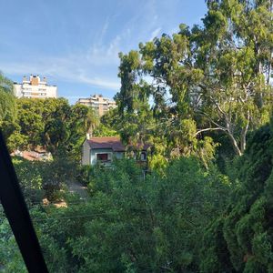 Image 4 - 885923