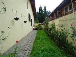 Image 5 - 885936