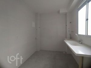 Image 4 - 885942