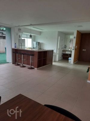Image 15 - 885944