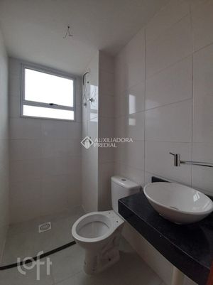 Image 9 - 885952