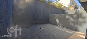 Image 3 - 885954