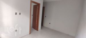 Image 8 - 885954