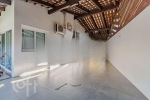 Image 9 - 885957