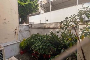 Image 19 - 885964