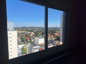 Image 13 - 885965
